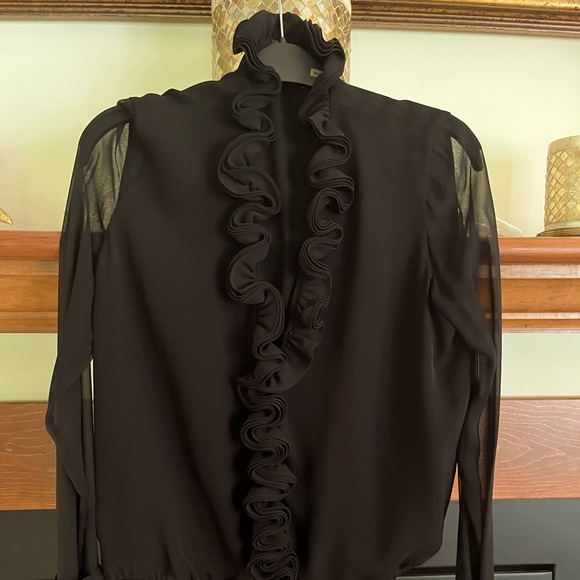 Boutique Blouse - Picture 2 of 5